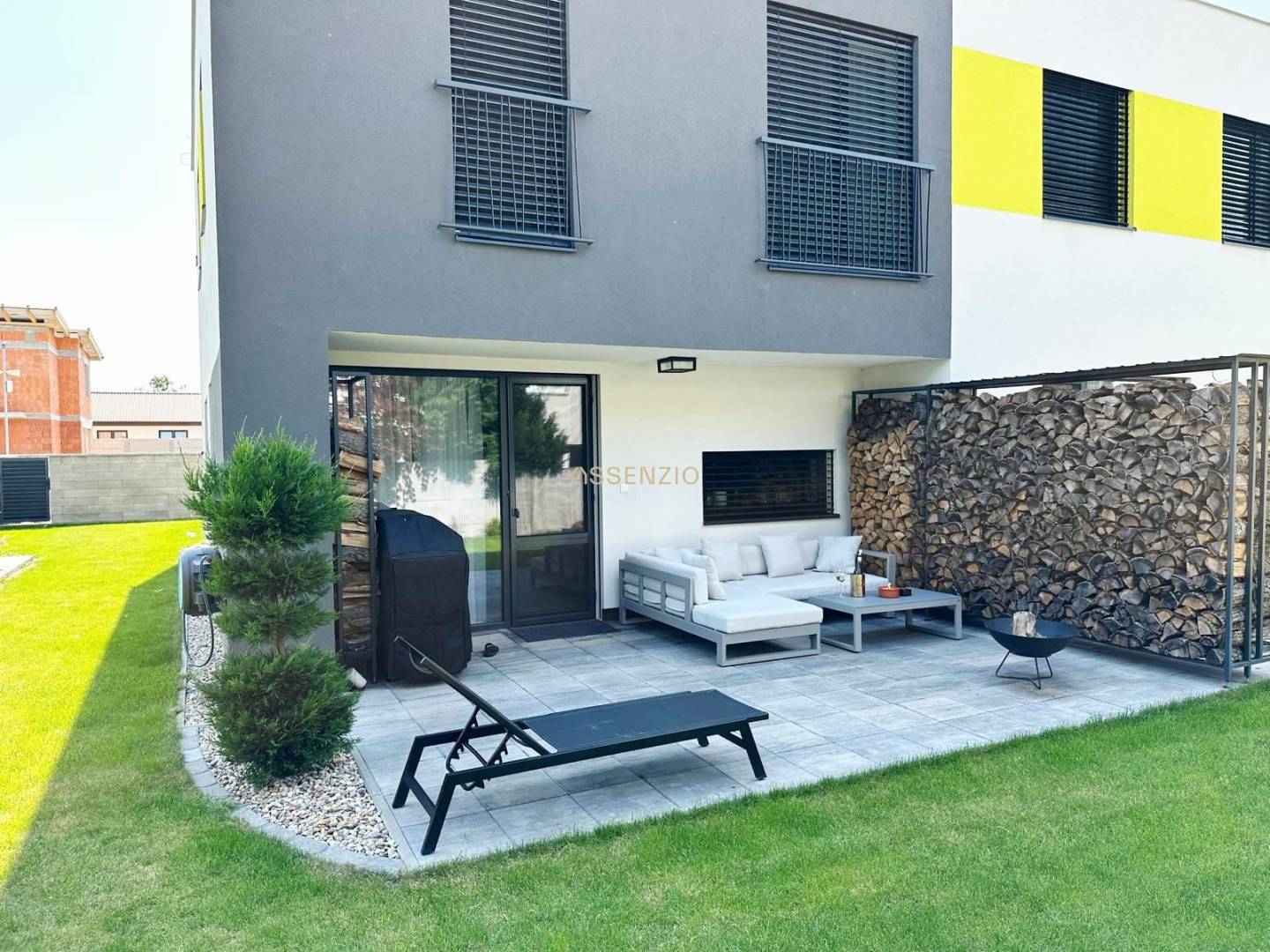 WhatsApp Image 2026-02-03 at 09.49.00.jpeg